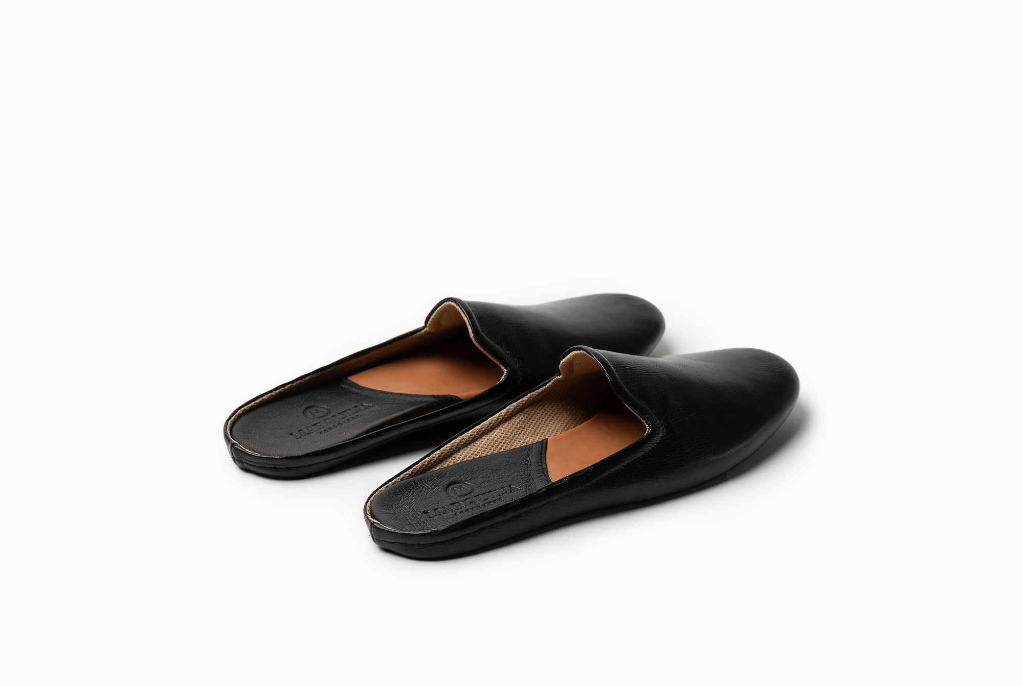 Women's Bonnie Lounge Flat in Black Noir - Marquina Shoemaker